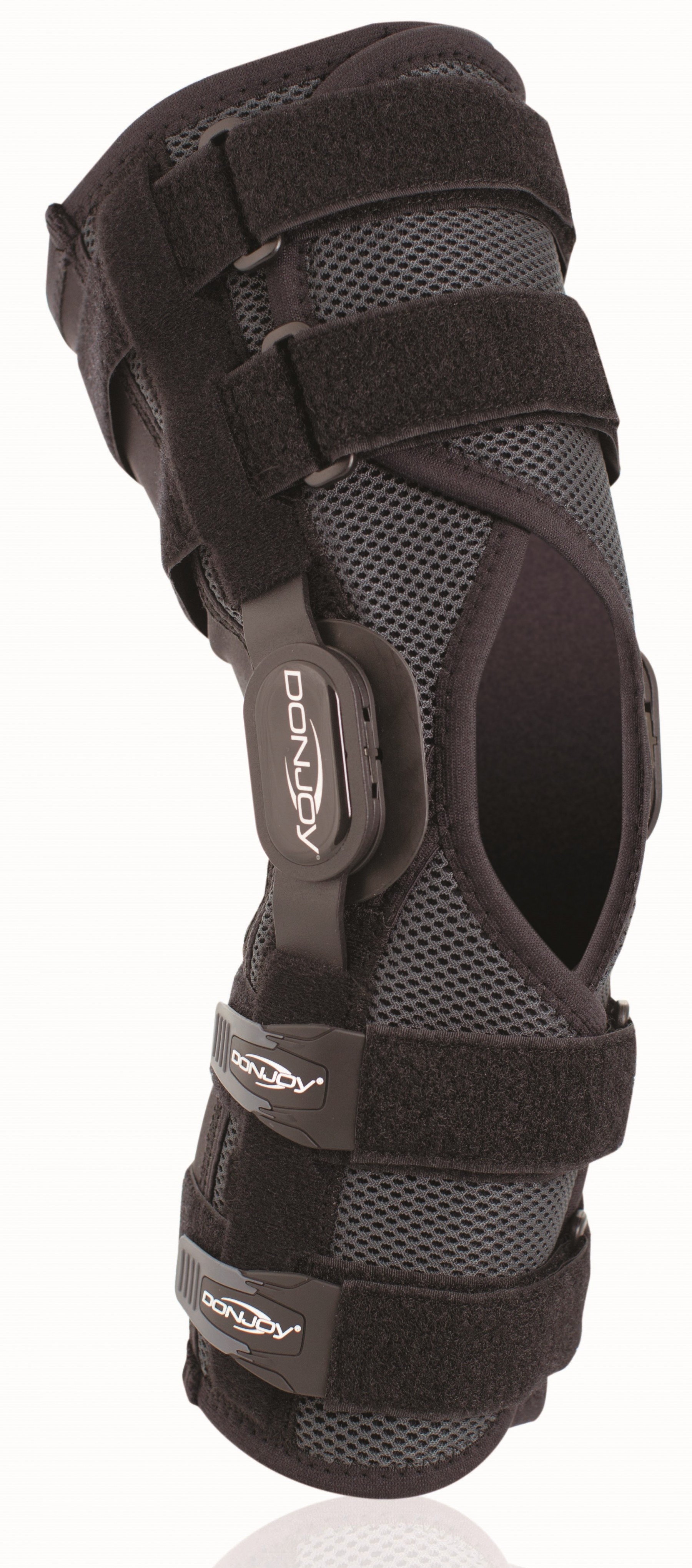 DonJoy Playmaker II Knee Brace