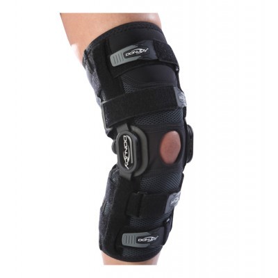 DonJoy Playmaker II Knee Brace