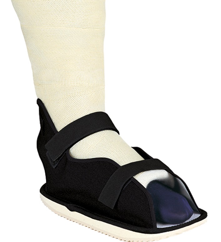 procare-rocker-cast-boot