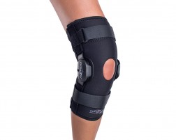 DonJoy Deluxe Hinged Knee Brace